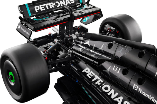 Конструктор Mercedes AMG F1 W14