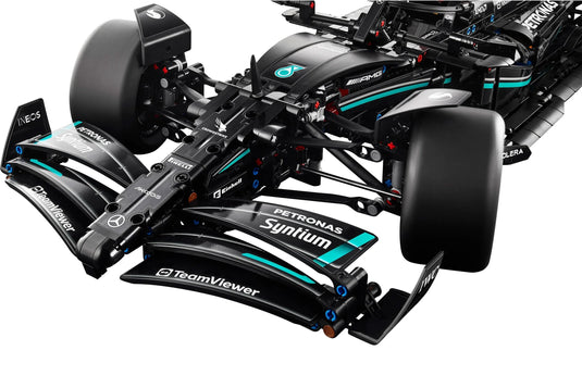 Конструктор Mercedes AMG F1 W14
