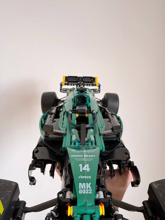Конструктор Aston Martin F1